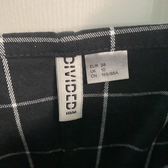 H&M Overall Dress - Picture 4 of 6